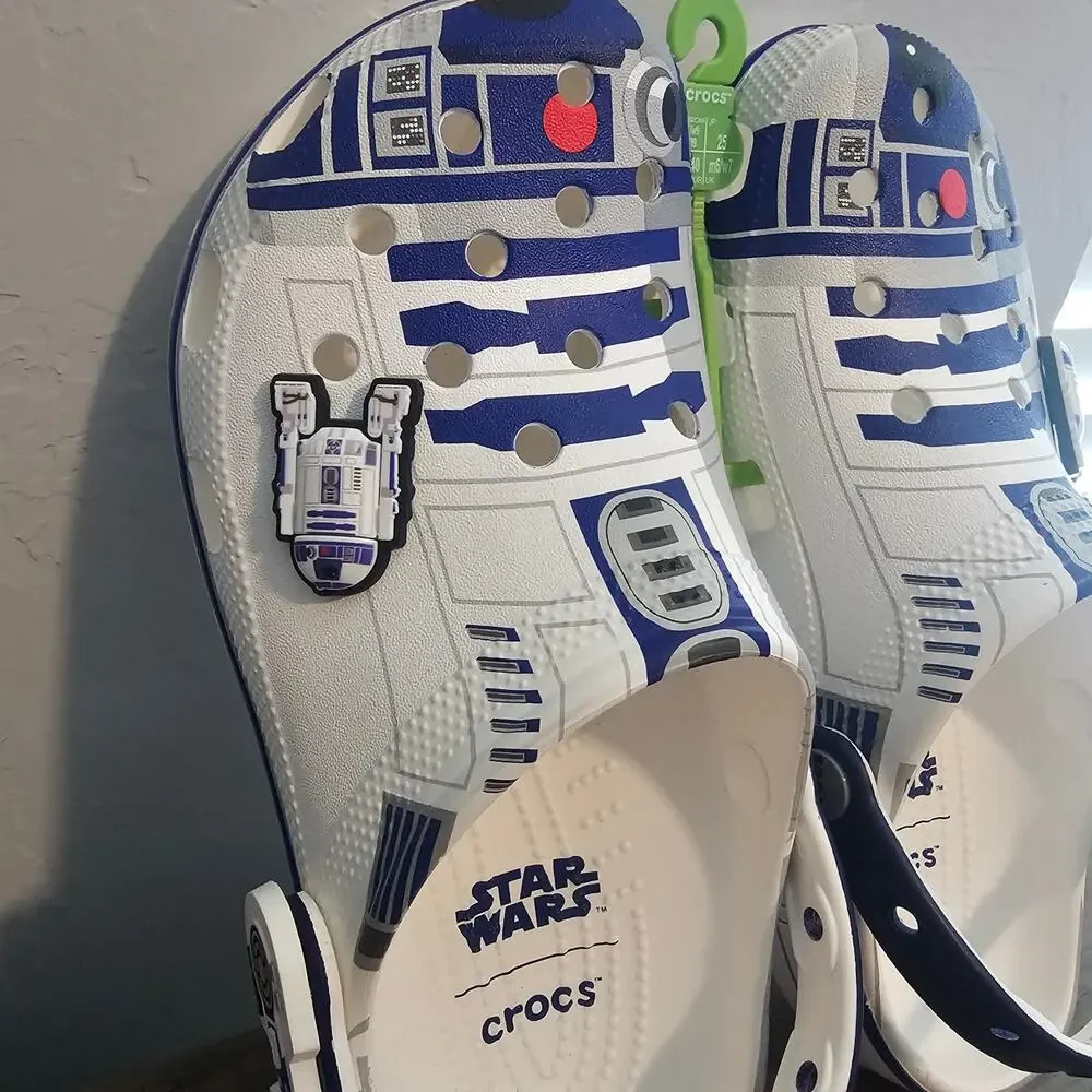 Star Wars R2-D2 Crocs Classic Clog W Sz 9 M7 White Droid SciFi Action Lucus Film - Picture 7 of 14